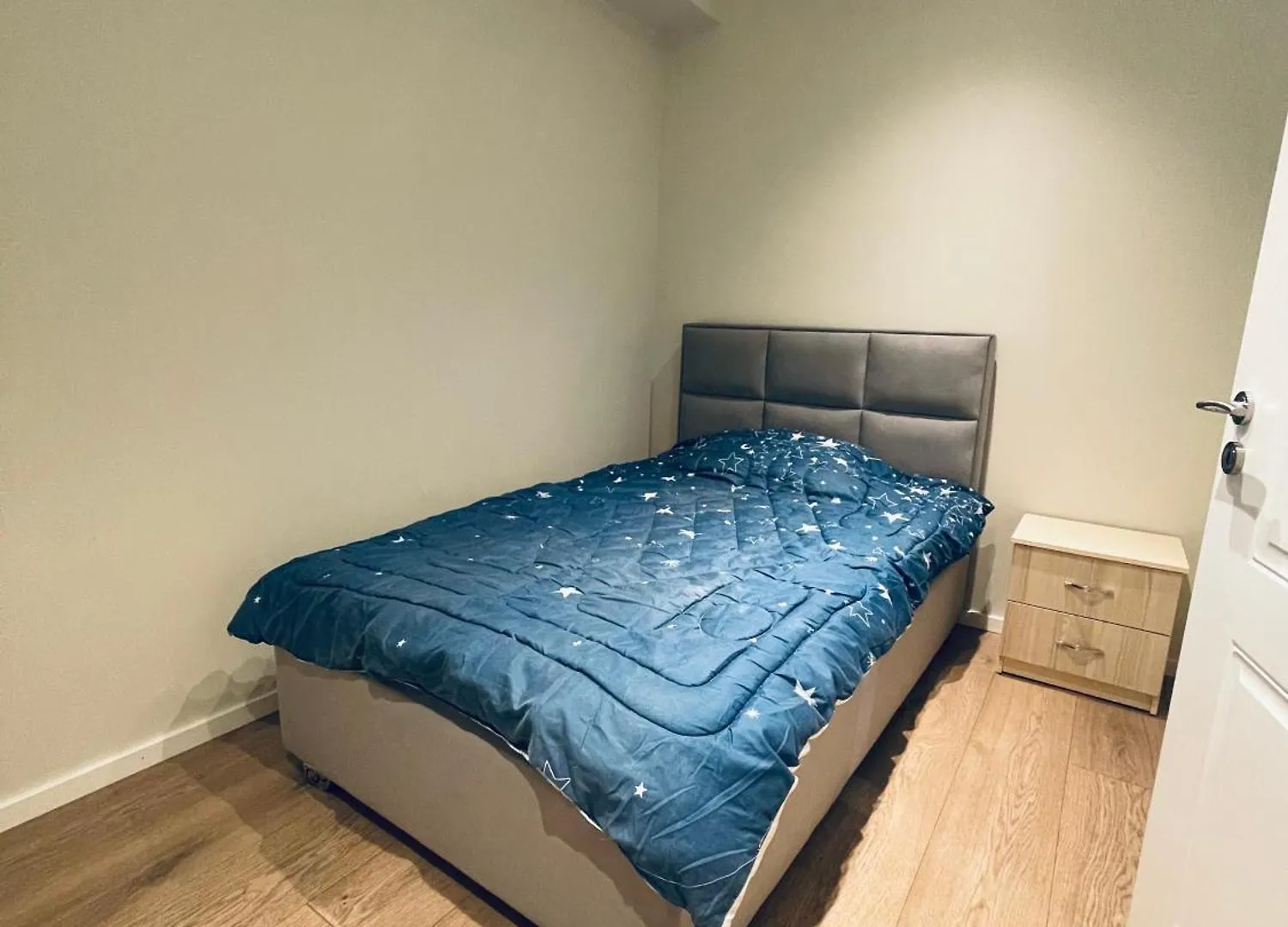 Meta Appartments Vlore Apartment