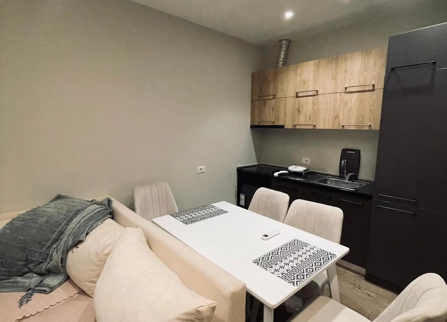 Meta Appartments Vlore 0*,